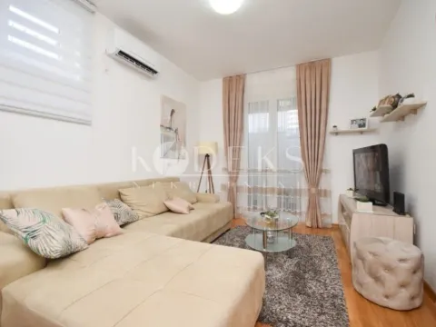 Prodaja, dvosoban stan, 59m2, Blok 9, Podgorica Prodaja, dvosoban stan, 59m2, Blok 9, Podgorica