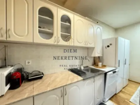 Izdavanje, dvosoban stan, 60m², Zabjelo, Podgorica - image 10