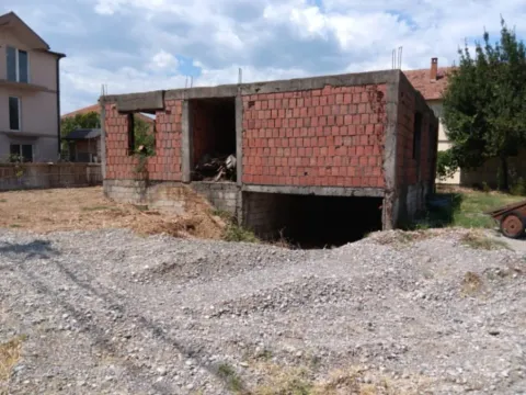 Prodaja, kuća, 610m², Gornja Gorica, Podgorica - image 3