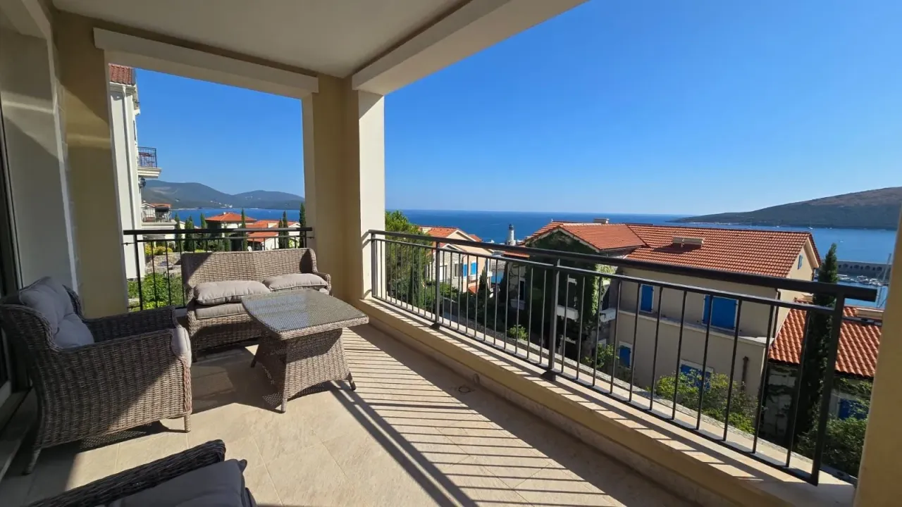 Sale, two bedroom apartment, 142m², Luštica Bay, Tivat