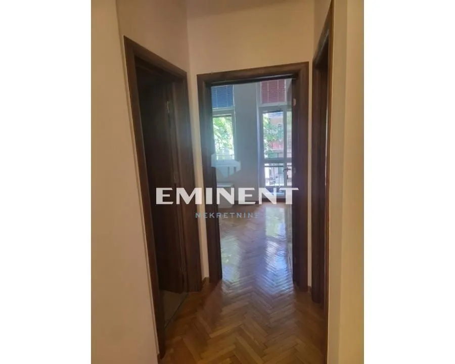 Rent, four bedroom apartment, 100m², Cvetni Trg, Vračar Sve Podlokacije