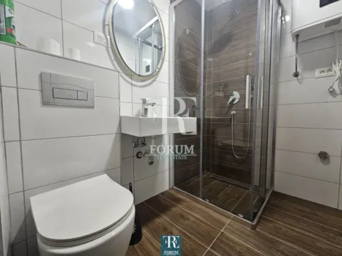 Rent, office space, 22m², Tološi, Podgorica - image 6