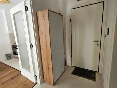 Izdavanje, jednosoban stan, 45m², Centar, Podgorica - image 11