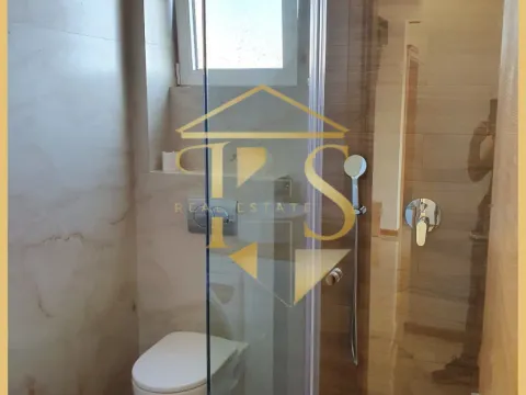 Izdavanje, trosoban stan, 150m², Kalimanj, Tivat - image 8