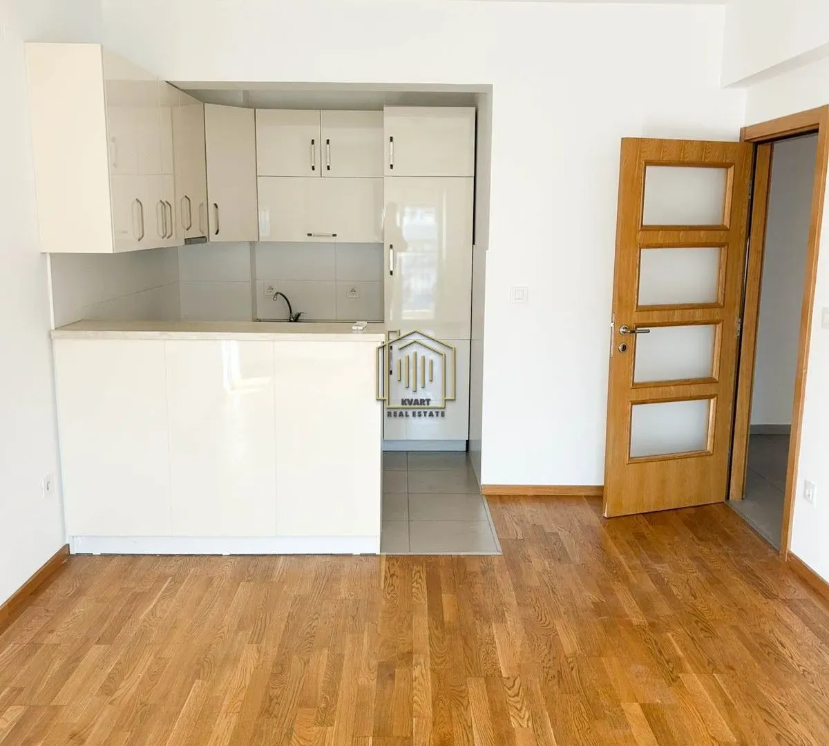 Rent, two bedroom apartment, 65m², Stari Aerodrom, Podgorica