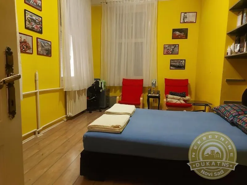Prodaja, kuća, 187m², Sremska Kamenica, Petrovaradin
