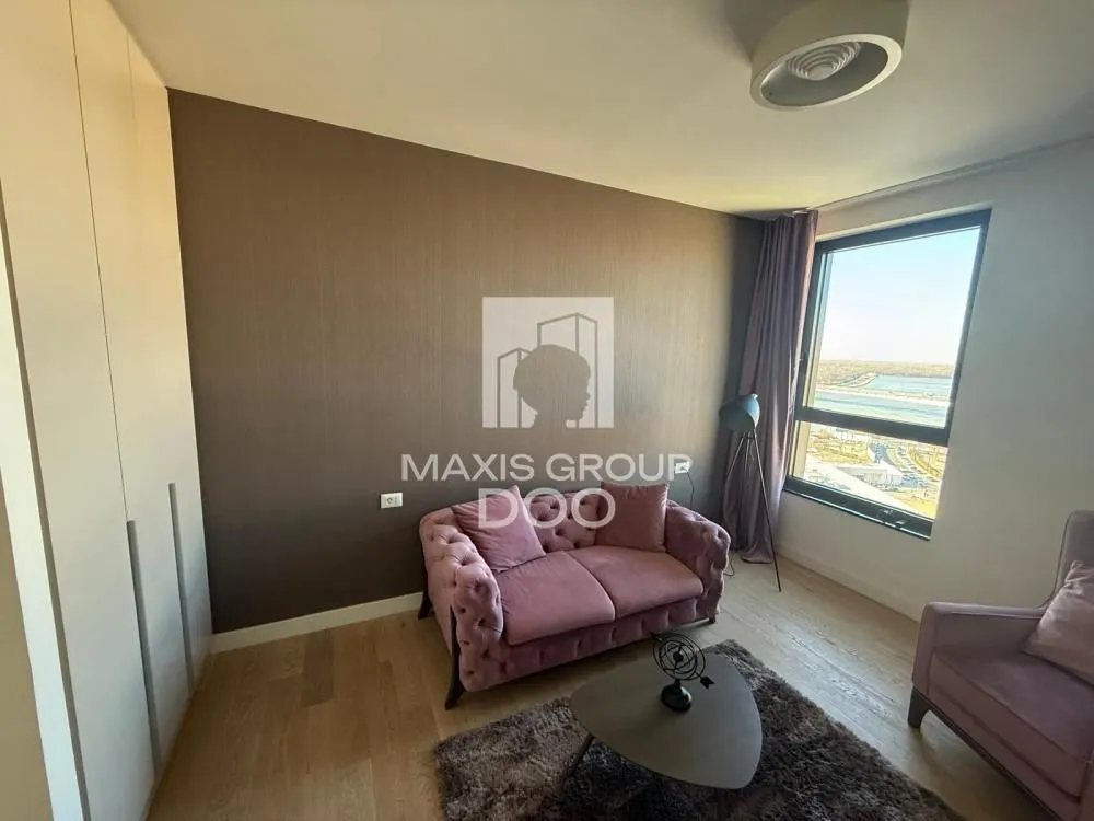 Rent, four bedroom apartment, 109m², Savski Venac, Beograd