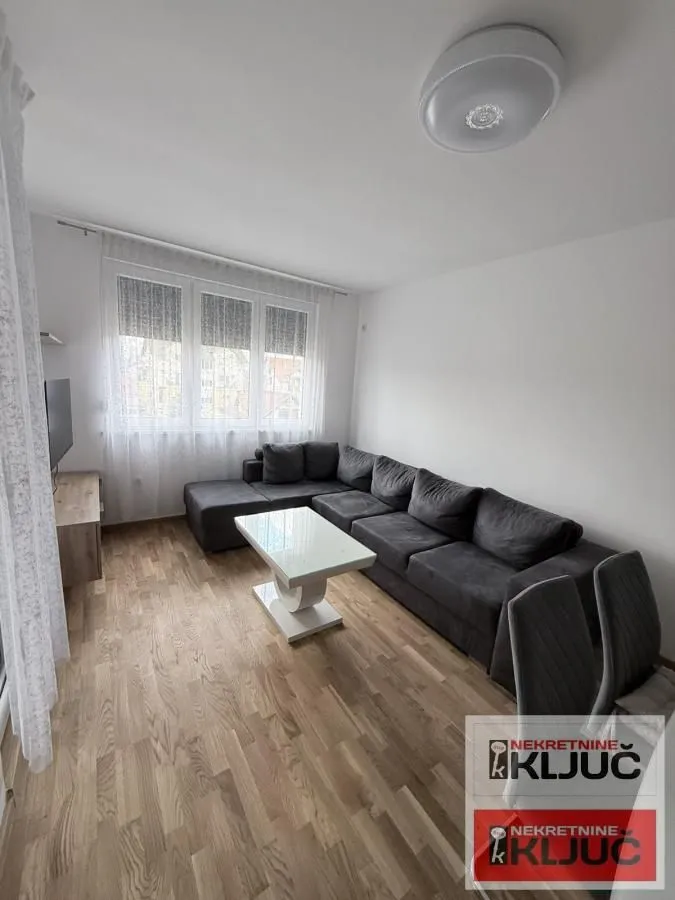 Izdavanje, jednosoban stan, 43m², Adice, Novi Sad Sve Podlokacije