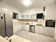 Izdavanje, kuća, 320m², Podgorica, Crna Gora - image 14