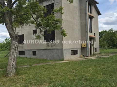 Sale, house, 254m², Ruma, Srbija - image 2