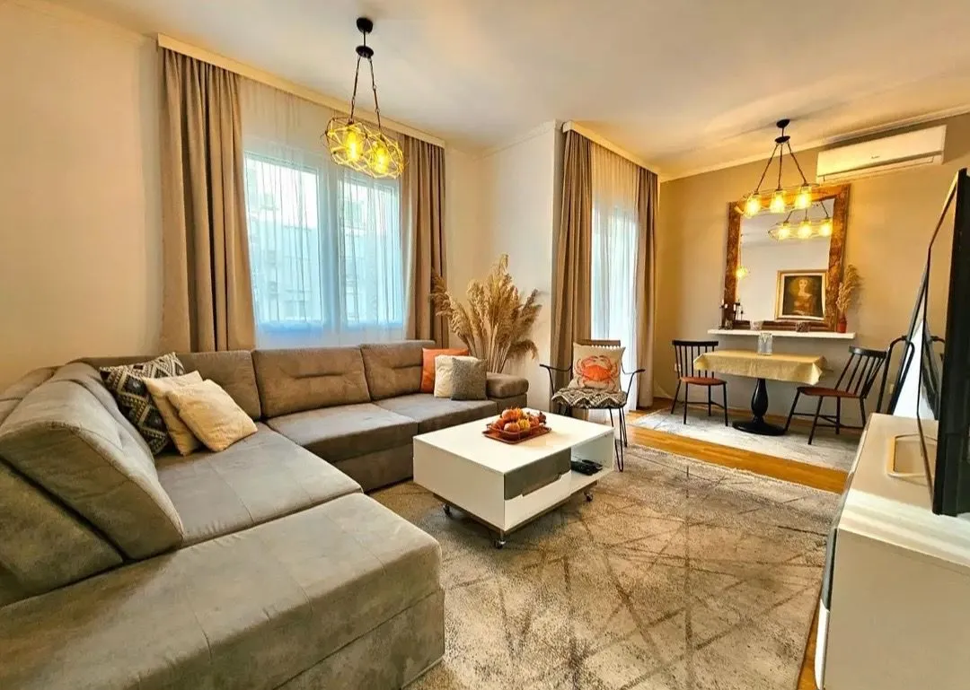 Rent, one bedroom apartment, 52m², Blok 6, Podgorica