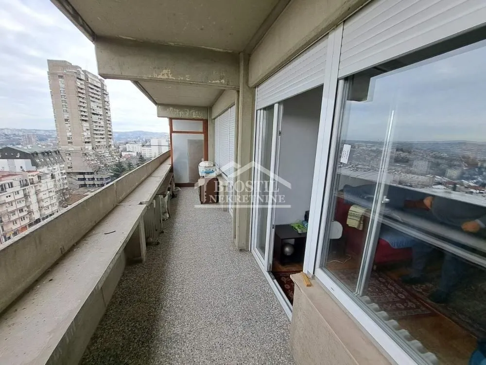 Prodaja, trosoban stan, 105m², Voždovačka Crkva, Voždovac Sve Podlokacije