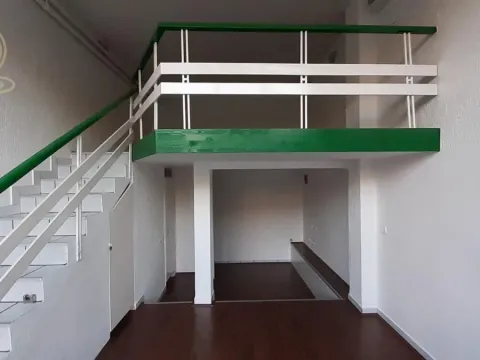 Izdavanje, poslovni prostor, 48m², Novo naselje, Novi Sad - image 2