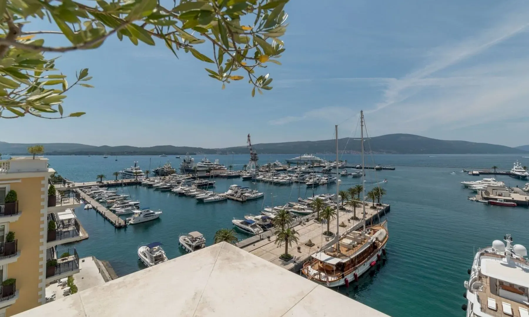 Sale, four bedroom apartment, 600m², Porto Montenegro, Tivat