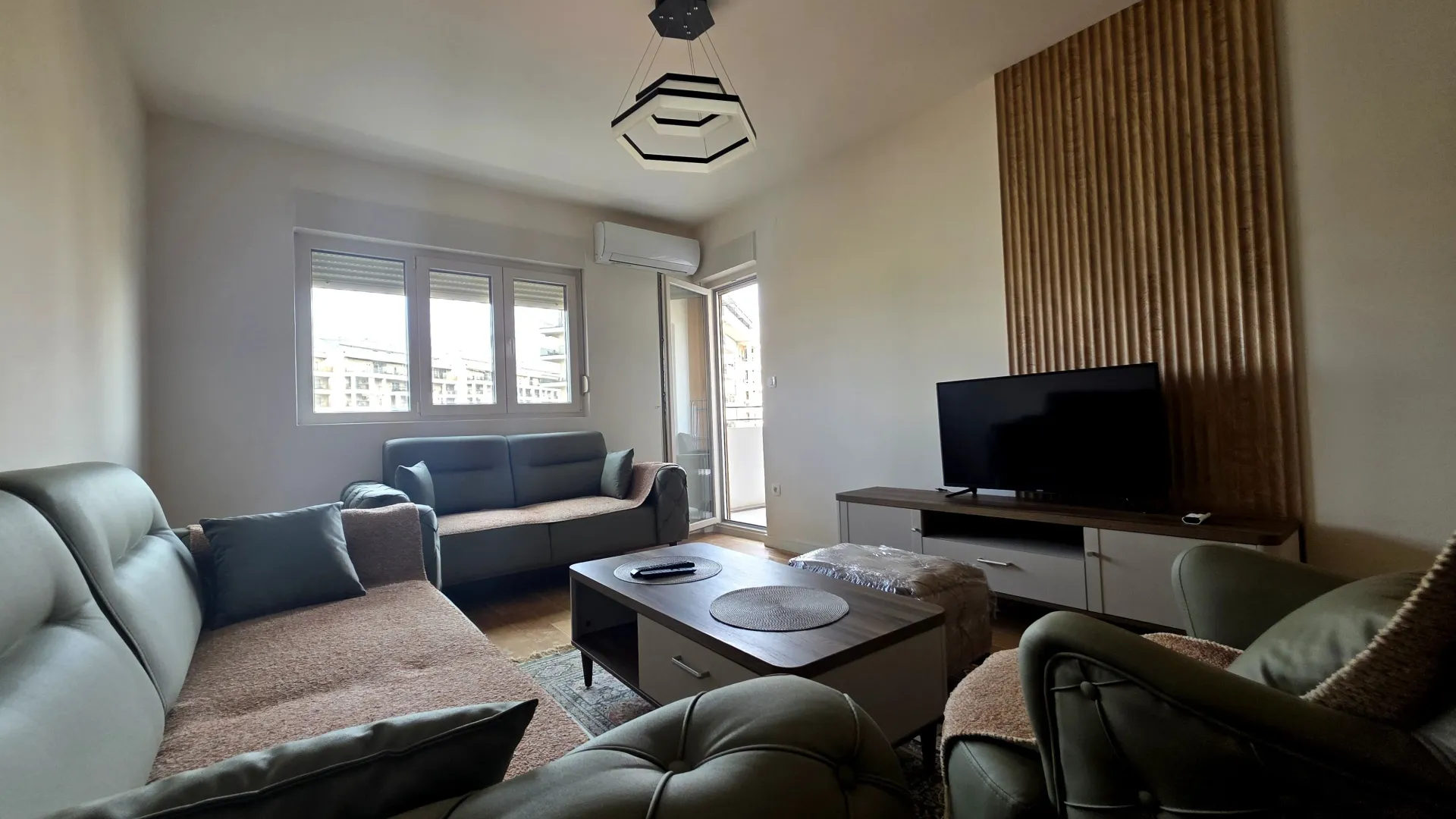 Rent, one bedroom apartment, 49m², Central Point, Podgorica