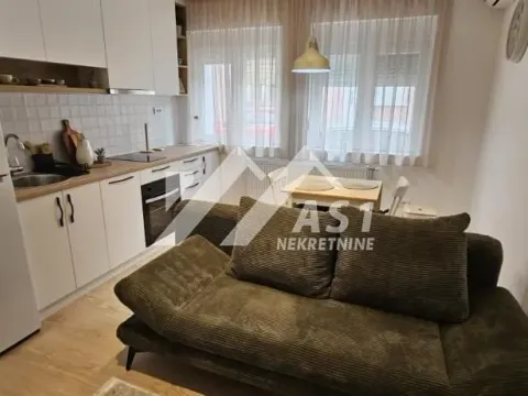 Izdavanje, jednosoban stan, 40m², Podbara, Novi Sad Sve Podlokacije - image 2
