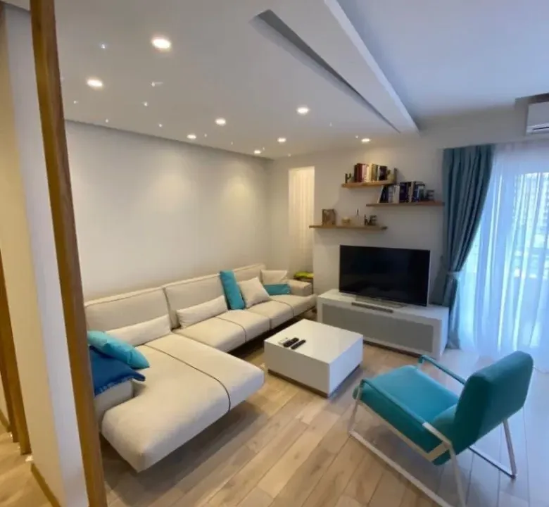 Izdavanje, jednosoban stan, 68m², City Kvart, Podgorica