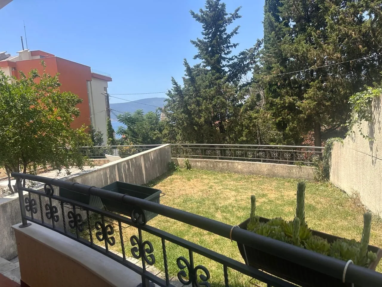 Sale, studio apartment, 38m², Donja Lastva, Tivat