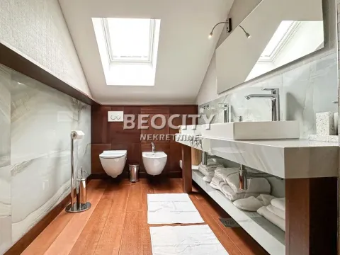 Izdavanje, četvorosoban stan, 240m², Kalenić Pijaca, Vračar Sve Podlokacije - image 21