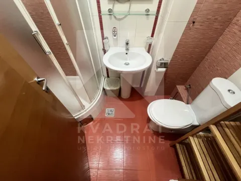 Rent, two bedroom apartment, 75m², Preko Morače, Podgorica - image 11