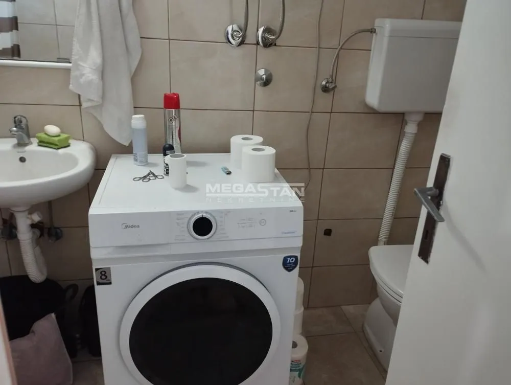 Sale, one bedroom apartment, 50m², Padinska Skela, Palilula Sve Podlokacije