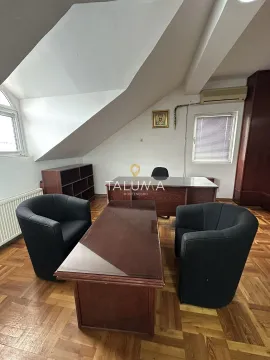 Rent, office space, 150m², Pobrežje, Podgorica - image 10