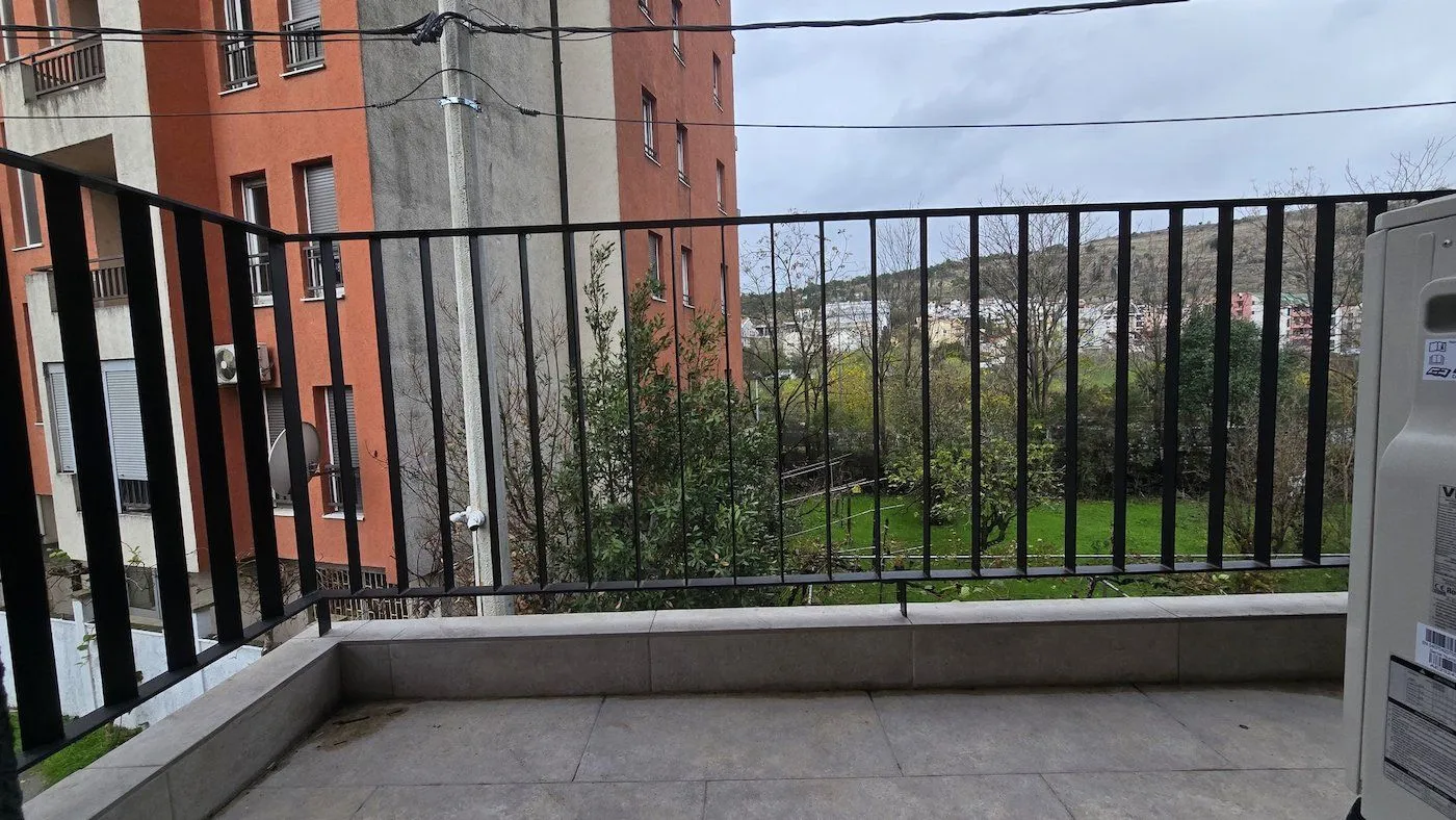 Izdavanje, stan, 90m², Vezirov Most, Podgorica