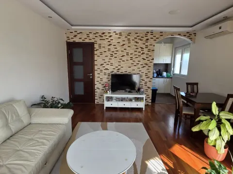 Sale, two bedroom apartment, 73m², Tuški Put, Podgorica - image 2