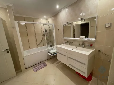 Prodaja, stan, 379m², Savina, Herceg Novi - image 7