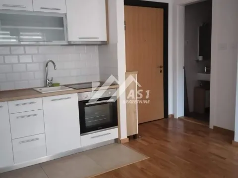 Izdavanje, jednosoban stan, 37m², Rotkvarija, Novi Sad Sve Podlokacije - image 5