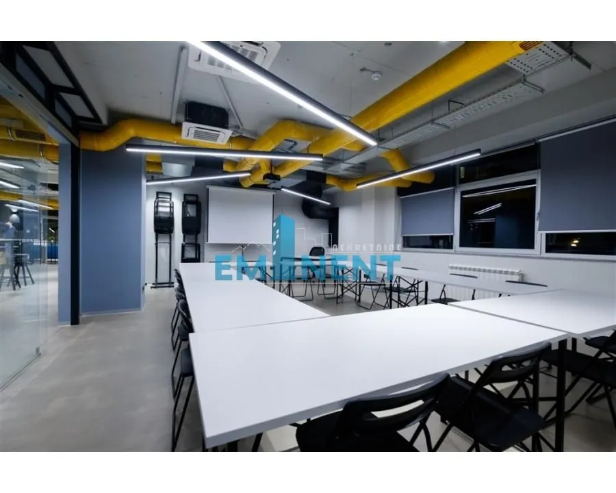 Rent, office space, 311m², Banovo Brdo, Beograd