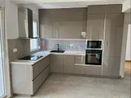 Prodaja, dvosoban stan, 71m², Tivat, Crna Gora - image 6