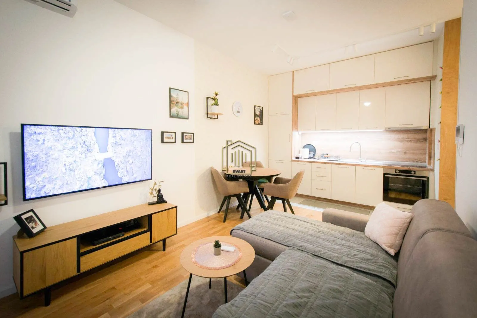 Izdavanje, jednosoban stan, 40m², Tološi, Podgorica