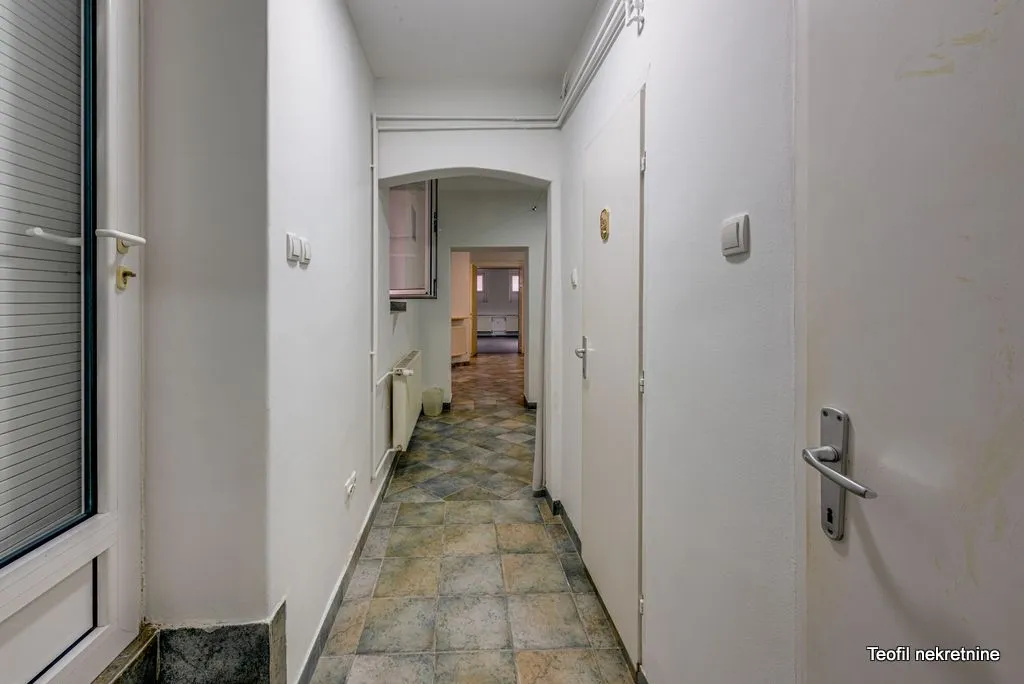 Rent, office space, 88m², Stari Grad, Beograd