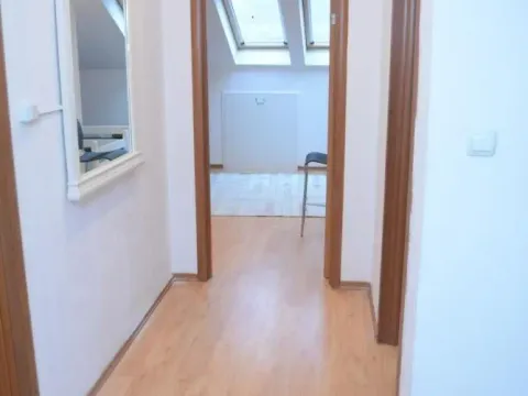 Sale, three bedroom apartment, 96m², Zvezdara Sve Podlokacije, Beograd - image 20