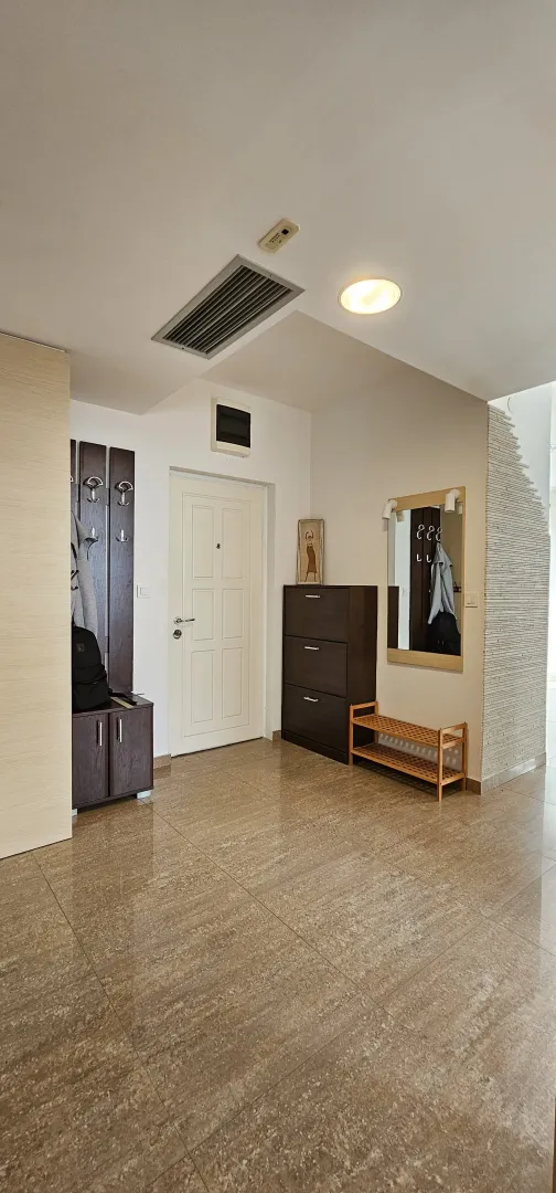 Prodaja, dvosoban stan, 71m², Bečići, Budva