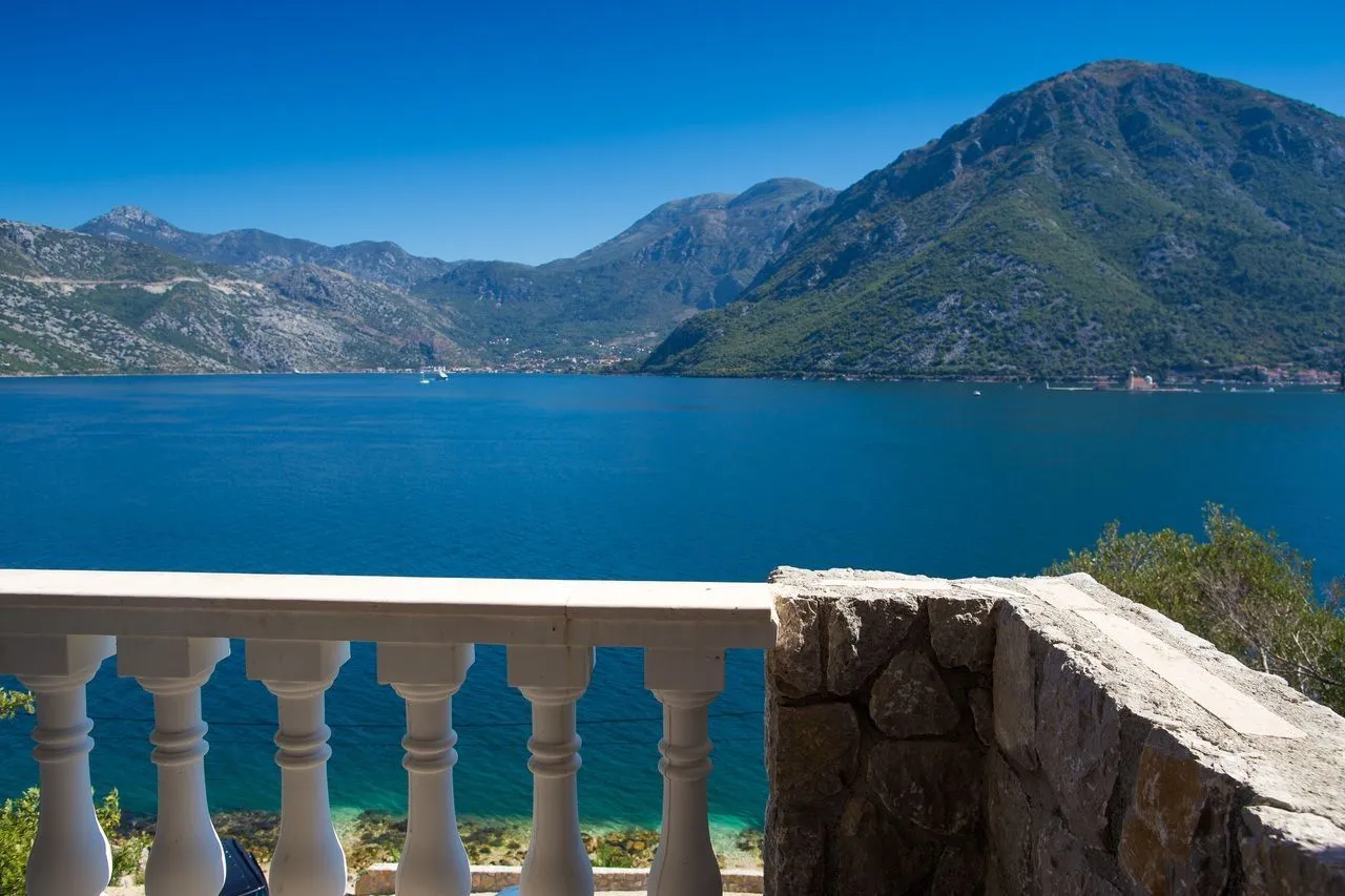 Sale, house, 235m², Kostanjica, Kotor