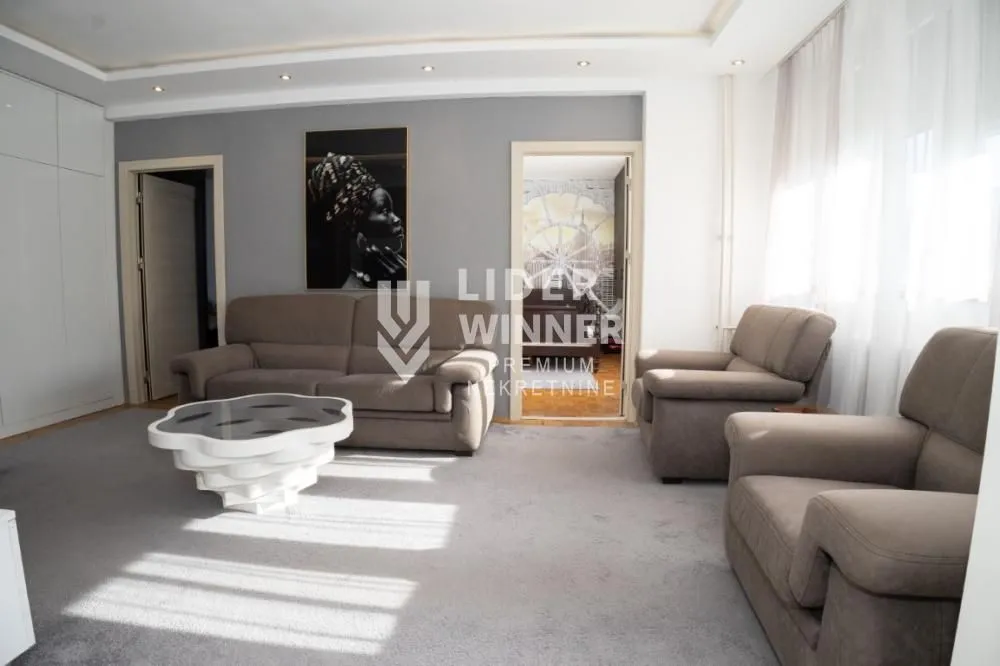 Izdavanje, trosoban stan, 57m², Voždovac Sve Podlokacije, Beograd