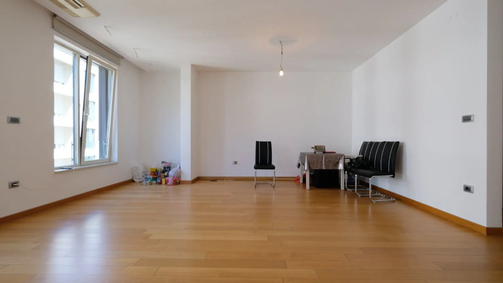 Rent, three bedroom apartment, 119m², Podgorica, Crna Gora