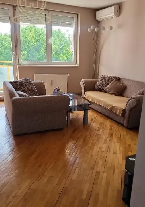 Prodaja, četvorosoban stan, 95m², Medijana, Niš