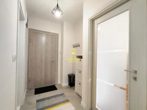 Izdavanje, jednosoban stan, 50m², Central Point, Podgorica - image 2