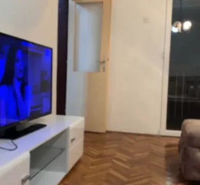 Izdavanje, jednosoban stan, 58m², Centar, Nikšić - image 3