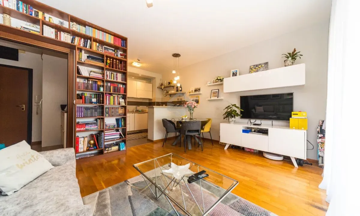 Prodaja, dvosoban stan, 75m², City Kvart, Podgorica