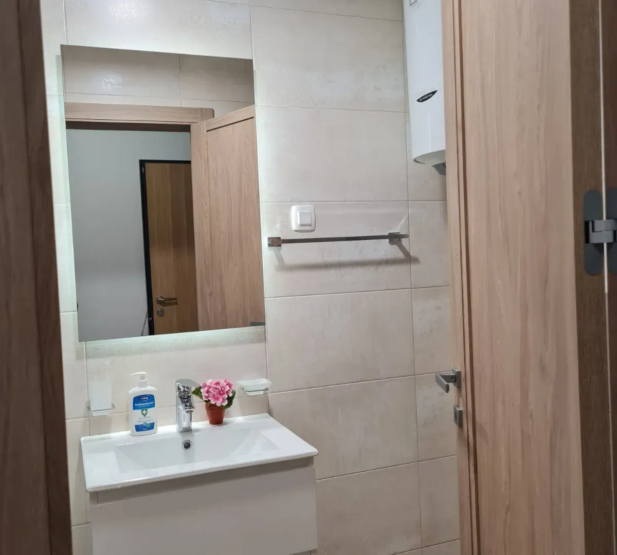 Izdavanje, stan, 25m², City Kvart, Podgorica
