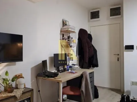 Izdavanje, jednosoban stan, 35m², Centar, Novi Sad - image 3