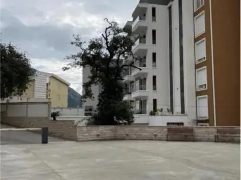 Sale, studio apartment, 21m², Podmaine, Budva - image 2