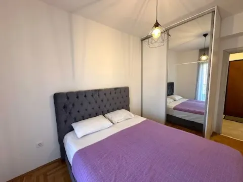 Rent, one bedroom apartment, 40m², Velji Vinogradi, Budva - image 8