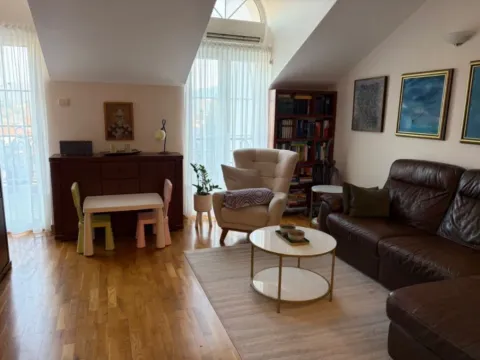 Prodaja, dvosoban stan, 64m², Ljubović, Podgorica - image 1