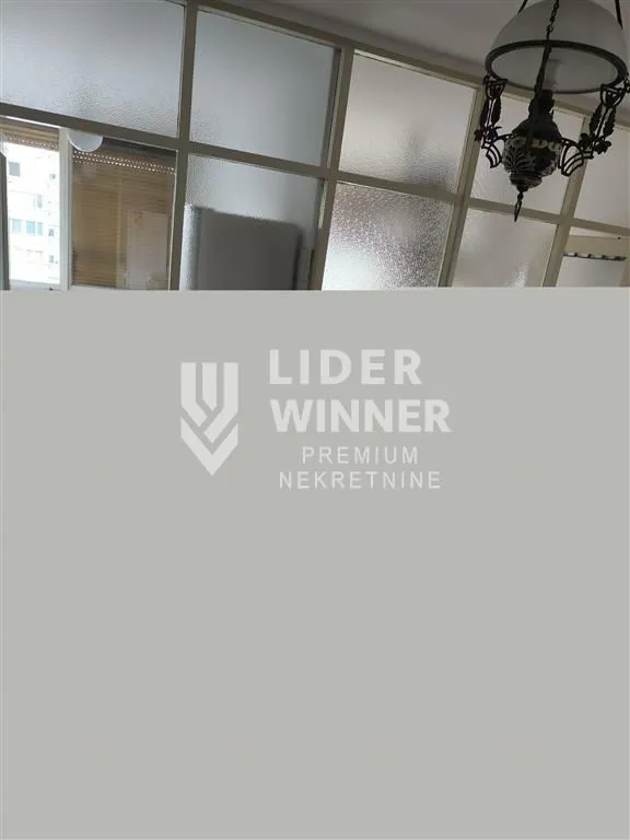 Sale, two bedroom apartment, 65m², Južni Bulevar, Vračar Sve Podlokacije