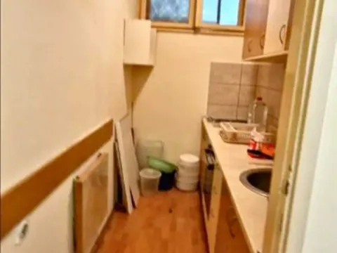 Prodaja, četvorosoban stan, 87m², Bulbulder, Zvezdara Sve Podlokacije - image 3